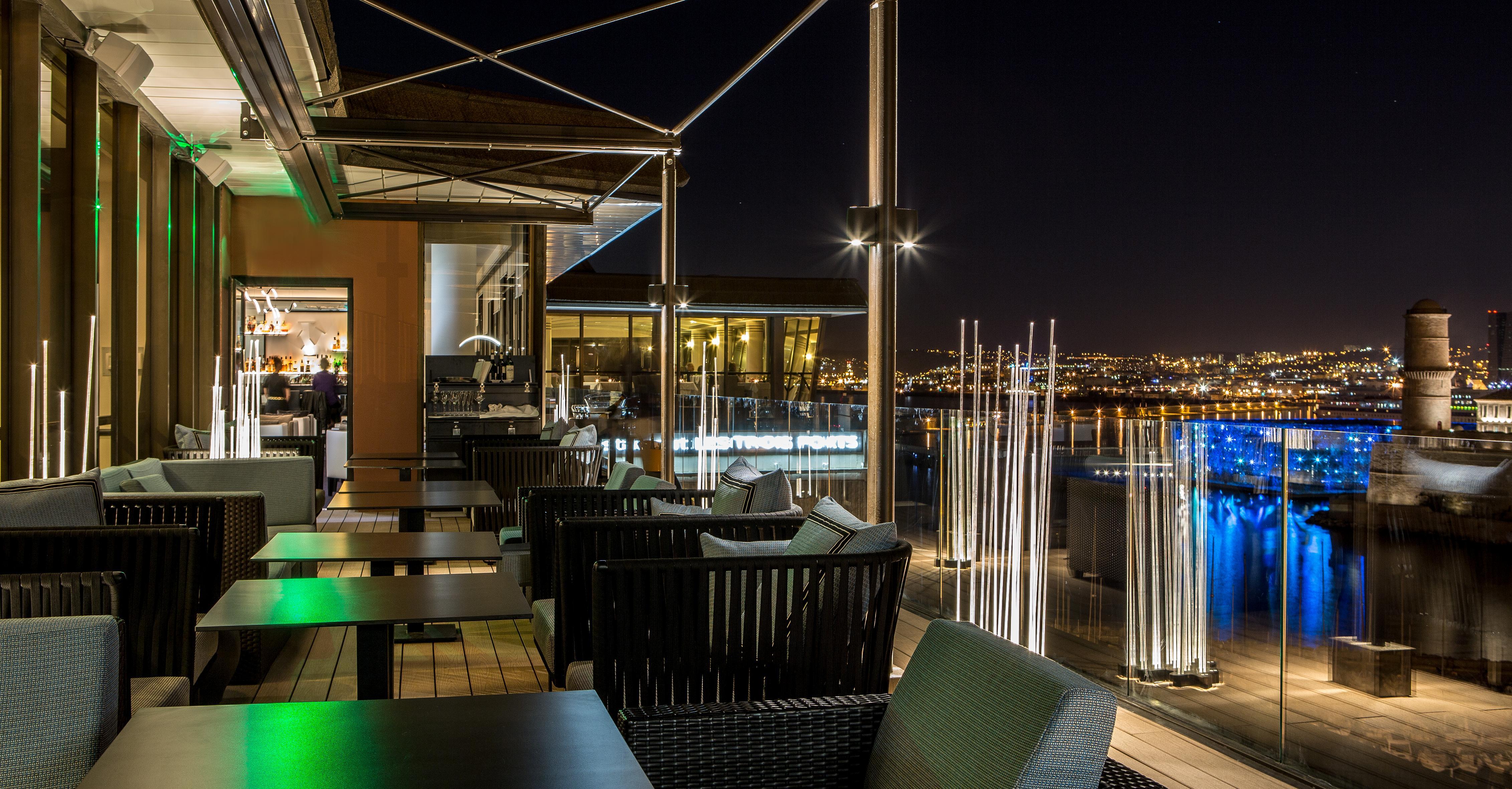 Hotel Sofitel Marseille Vieux-Port Esterno foto Skyline Bar