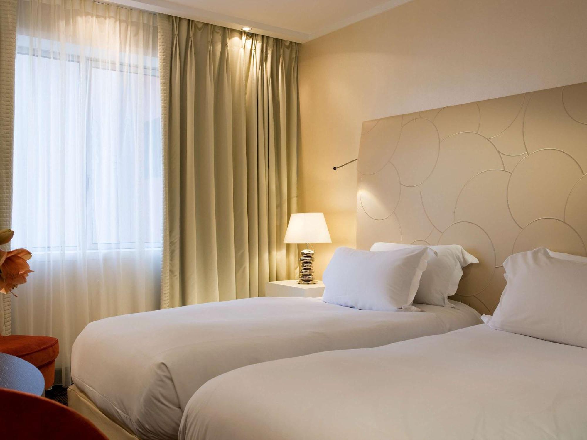 Hotel Sofitel Marseille Vieux-Port Esterno foto