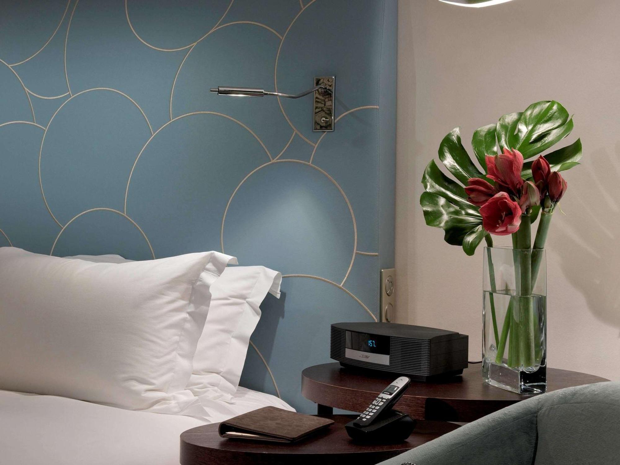 Hotel Sofitel Marseille Vieux-Port Esterno foto