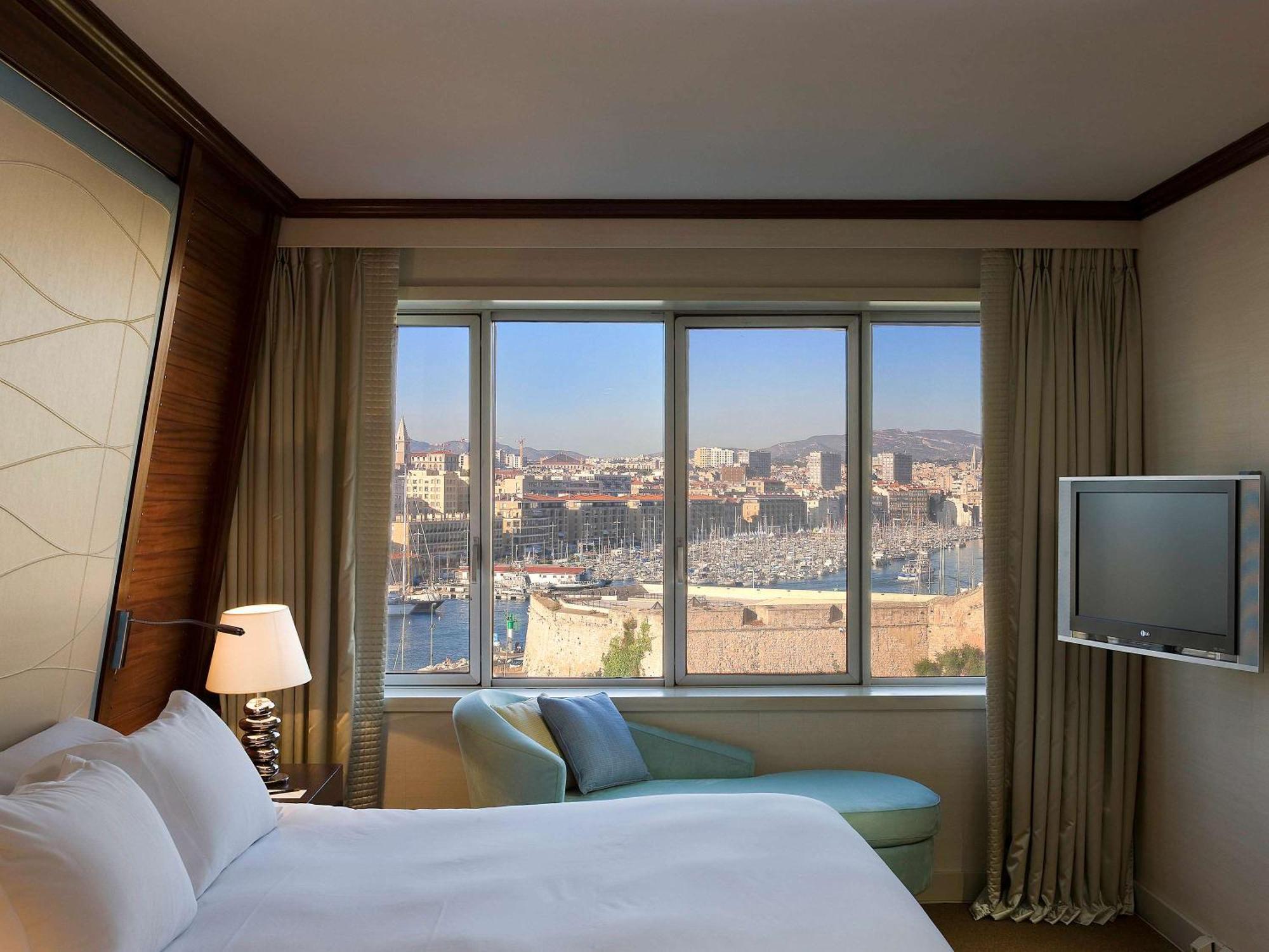 Hotel Sofitel Marseille Vieux-Port Esterno foto