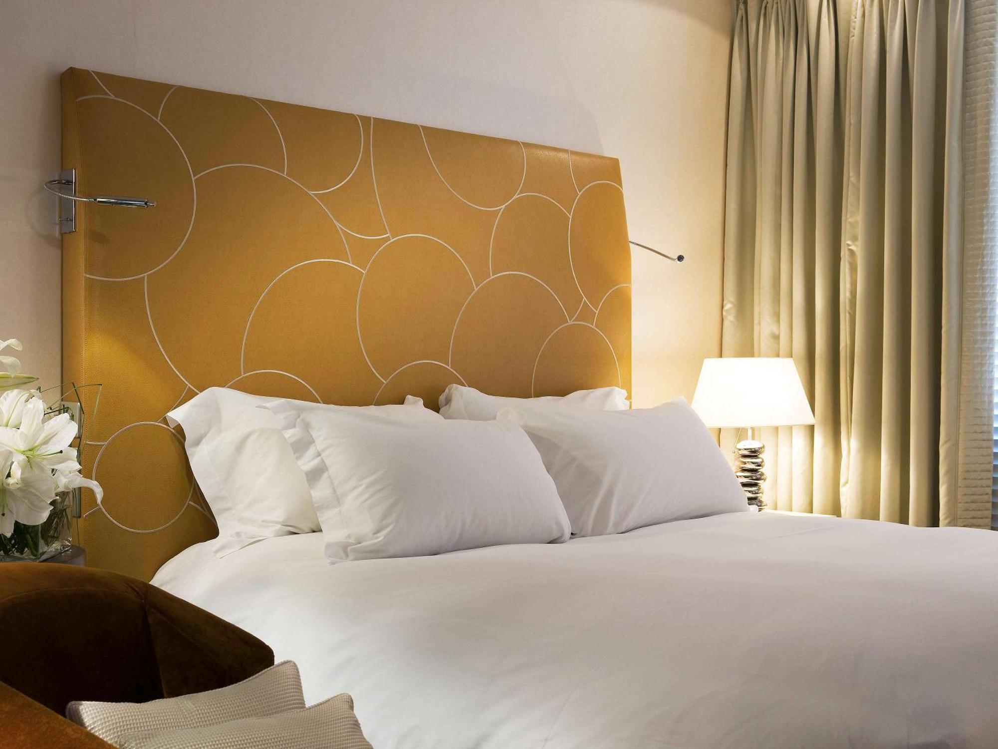 Hotel Sofitel Marseille Vieux-Port Esterno foto